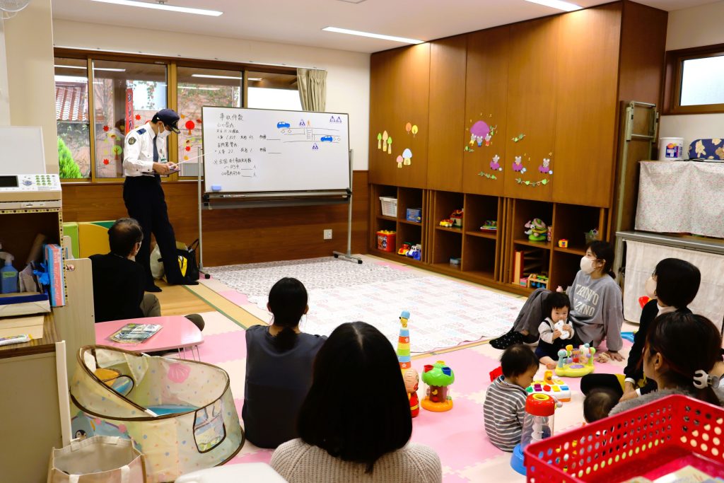 令和６年度　長門市ファミリーサポートセンター交通安全講習会を開催しました。 イメージ